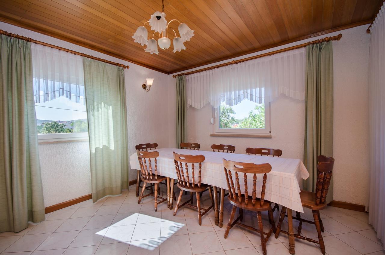 Apartments Biserka Barbat na Rabu Ngoại thất bức ảnh