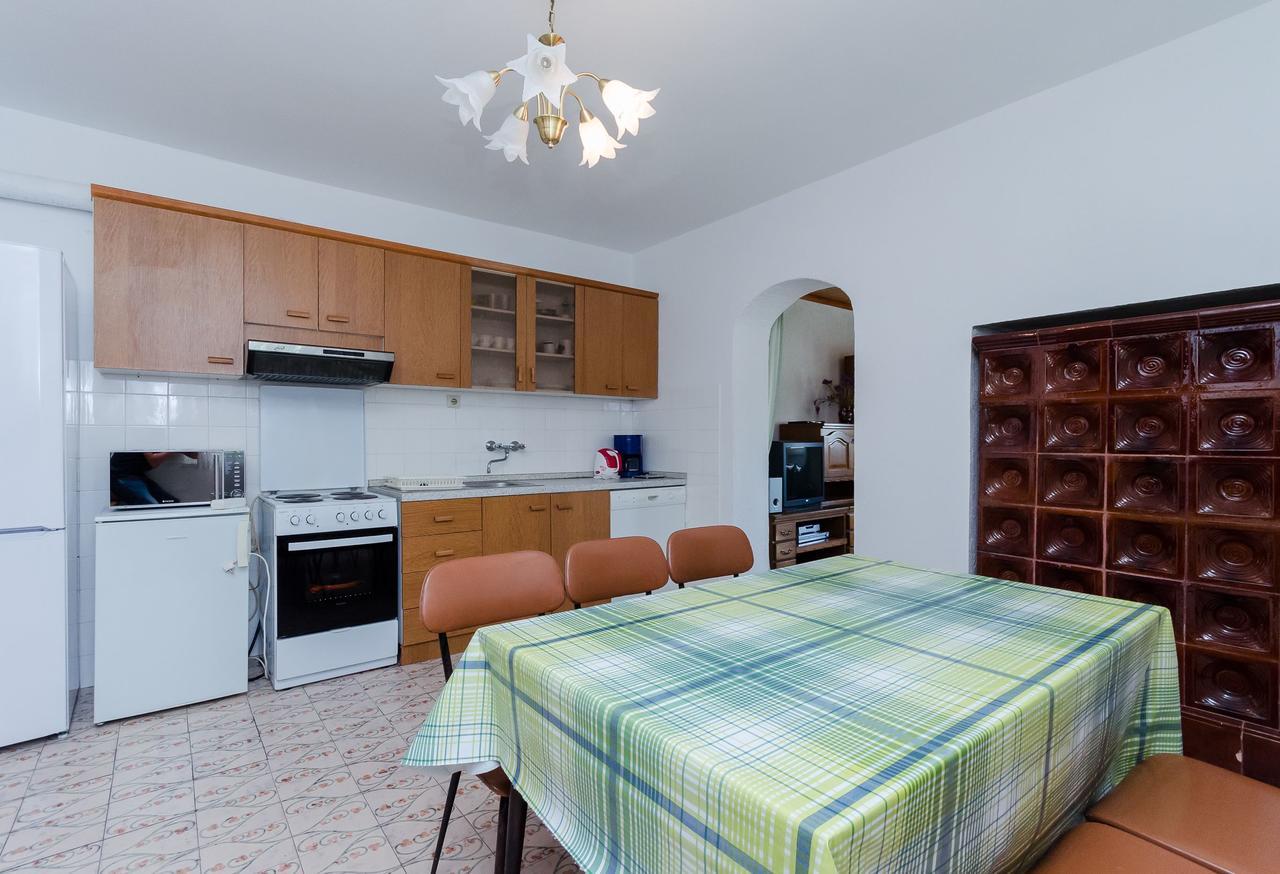 Apartments Biserka Barbat na Rabu Ngoại thất bức ảnh